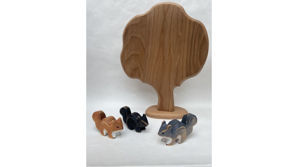 Petit écureuil sculpté, jouet de bois, décoration, figurine